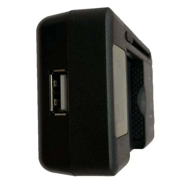Універсальний зарядний пристрій з LCD-дисплеєм і USB-портом 7684 фото