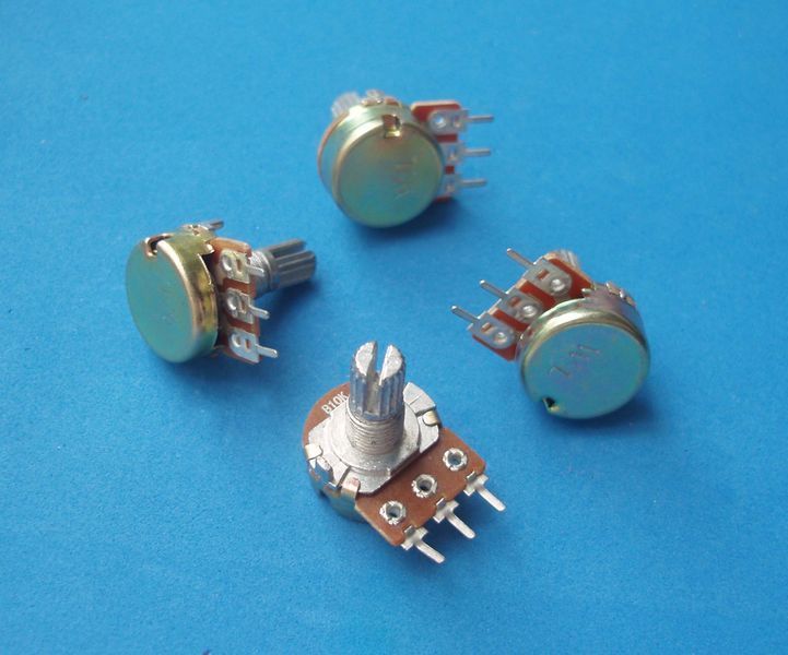 Потенциометр WH148 B1K 0..1 кОм (3-pin) линейный регулятор с валом 15 мм и крепежом 3-х контактный Audio Amplifier Sealing Potentiometers Kit 5159 фото