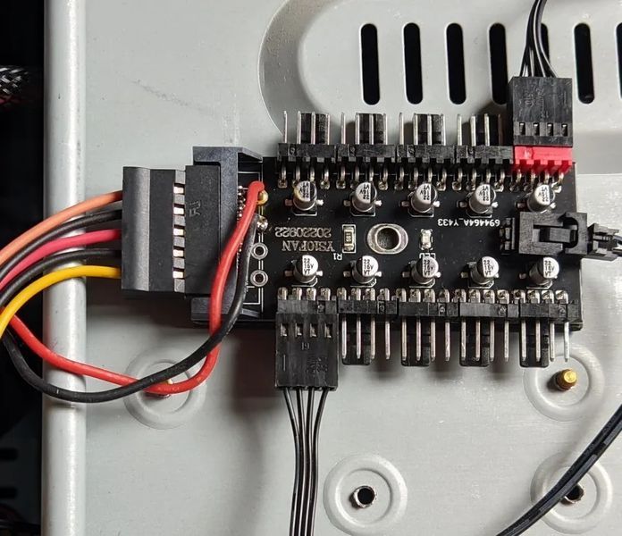 MOLEX (4-pin) PWM Cooler Fan HUB спліттер охолодження вентилятор 10 порт Splitter 6134-2 фото