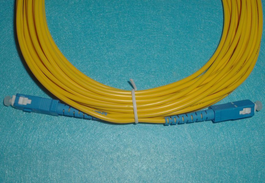 Патч-корд SC/UPC-SC/UPC SM 10м пигтейл, монтажный шнур, патчкорд SC-SC/UPC оптический соединительный 4961 фото