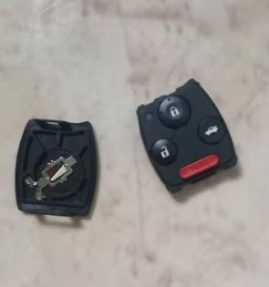 Корпус ключа с жалом под нарезку и кнопками ДУ ЦЗ (3 кнопки + Panic) для Honda Accord CRV Pilot Civic Odyssey 8046 фото