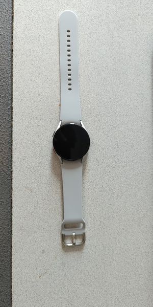 Deluxe Soft Silicone ремешок силиконовый Samsung Galaxy Watch 4 (40-44 мм) Classic (42-46 мм) БЕЛЫЙ official W 6601 фото