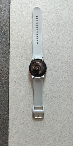Deluxe Soft Silicone ремешок силиконовый Samsung Galaxy Watch 4 (40-44 мм) Classic (42-46 мм) БЕЛЫЙ official W 6601 фото