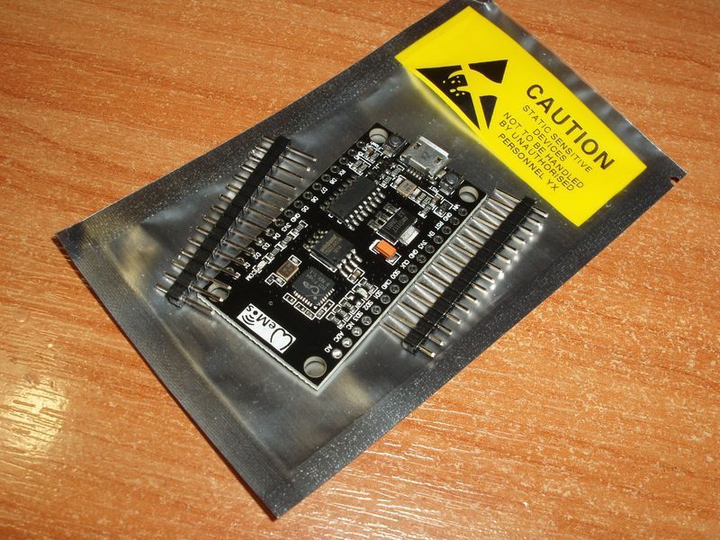 Wemos NodeM AMIORE ROBOT NodeMCU V3 Lua WIFI module integration of ESP8266 + extra memory 32M Flash, USB-seria 4874 фото
