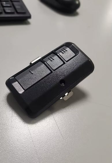 Дублікатор пульт 893MAX 3-кноп. Chamberlain Liftmaster Craftsman Visor &nbsp;315/390 MHz Wireless Remote Control Garage Door Opener Clip For 893LM 891LM 371LM 971LM 2 Comp 893MAX 3 Button Fits Visor&nbsp; 8181 фото