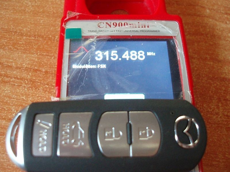 MAZDA SKE13E-01 ID49 NXP7953 315 MHz USA SMART ключ смарт-картка (FCC ID SKE13D01) на 4 кнопки 6662 фото