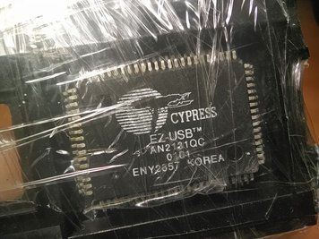 Cypress AN2131QC 80-PQFP оригінал (ремонт Renault Can Clip) USB мікроконтролер 8051 ROMless 4678 фото