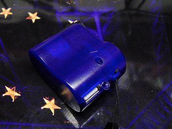 Динамо USB зарядное устройство аварийное ручная привод динамо ЗУ подзарядить без сети питания зярдник Cам себ 1488 фото