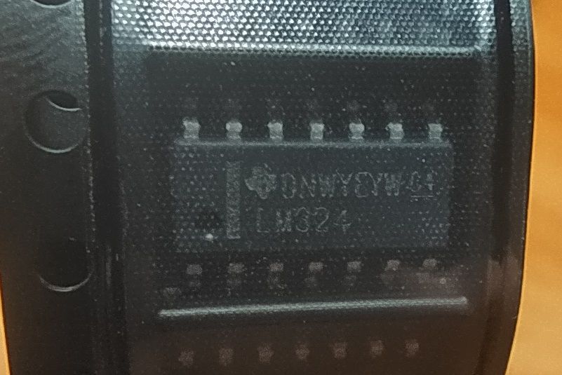 LM324DR LM324 SOP-14 3.9MM Операційний підсилювач 4-канальний загального застосування 4818 фото