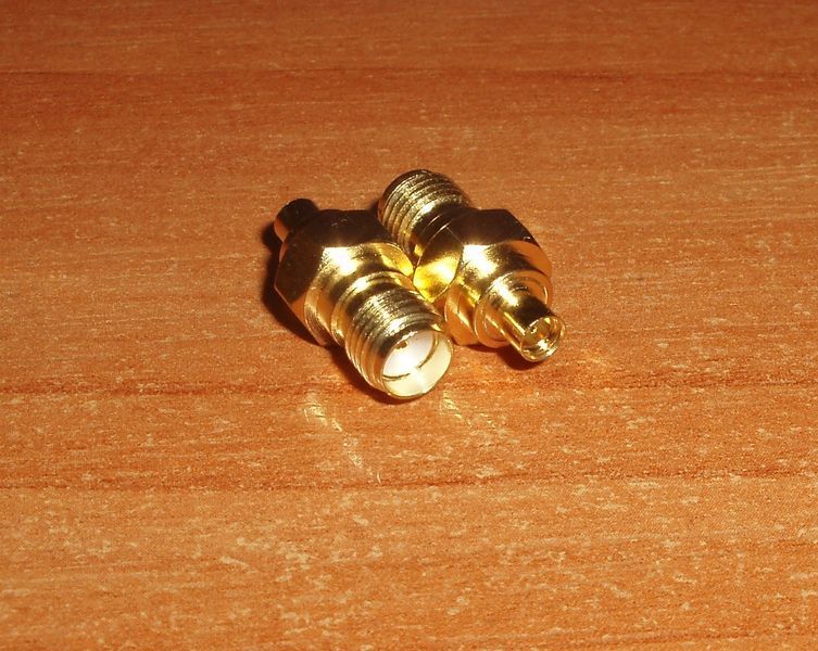 Перехідник для радіостанцій RF SMA Female (мама) -> MMCX Female (мама) 5099 фото