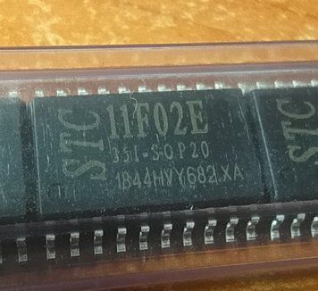 STC11F02E (80C51) 35I SOP20 микроконтроллер STC MCU Limited ISP IAP UART 4984 фото