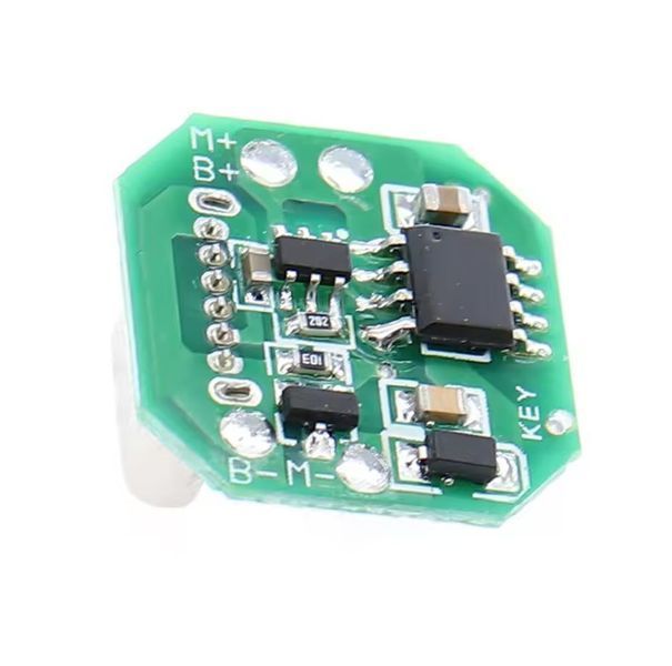SM-29 YN-JWX-8-C DIY LED плата драйвер 18650 21700 USB Type-C інтегрований модуль заряду/розряду ліхтар Flashlight driver board DIY circuit board charging port integrated charging  Універсальне DIY-рішення для створення або модернізації потужних світлодіо 8114 фото