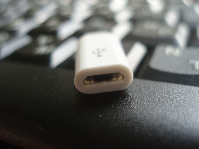 Перехідник із роз'єму micro USB на Apple Lightning 8-pin для iPhone iPad 2925 фото