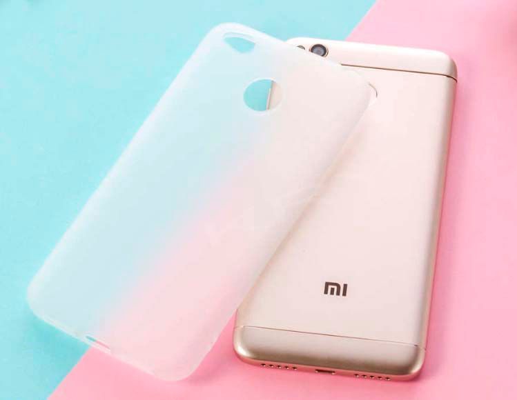 Силиконовый чехол для Xiaomi Redmi 4X прозрачный матовый 4926 фото