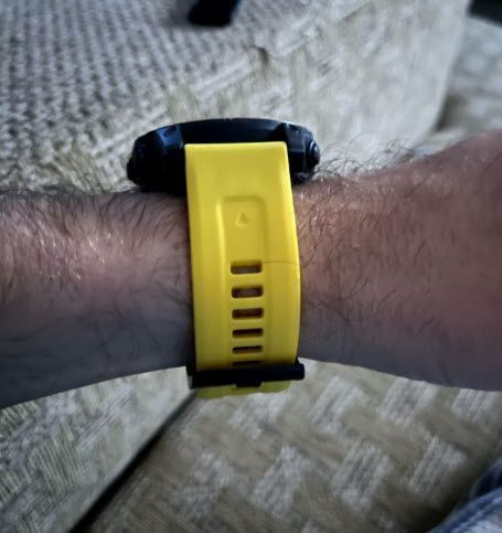 Garmin QUICKFIT ремінець силіконовий 22 мм (колір: ЖОВТИЙ) Fenix 5/6/7 Forerunner 965 955 945 935 745 Epix Instin 8171 фото