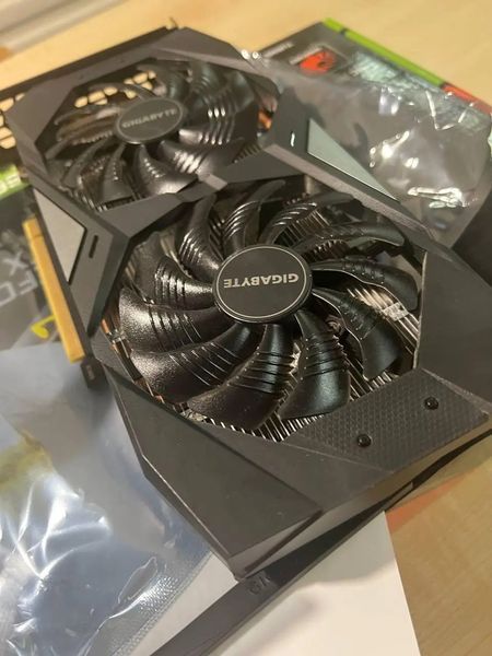 Видеокарта GIGABYTE GeForce GTX1660 6144Mb б/у идеальное состояние (чек, гарантия, тест) 1660-2 фото