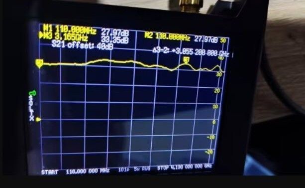 WYDZ-LAN Усилитель антенный (диапазон 10 MHz...6 GHz) -30DB- дБ разъем SMA female питание USB алюминиевый корпус Компактный усилитель сигнала, работающий в диапазоне частот от 10 МГц до 6 ГГц (GPS/GNSS; прием/передача; работа с SDR; усиление сигнала ПЧ).  7837-3 фото