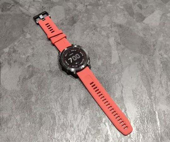 Garmin QUICKFIT ремешок силиконовый 22 мм (цвет: КРАСНЫЙ) Fenix 5/6/7 Forerunner 965 955 945 935 745 Epix Instinct MARQ Quatix Approac 8172 фото