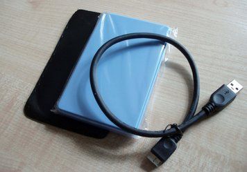Зовнішня USB 3.0 кишеня для 2.5 SATA жорсткого диска 4975 фото