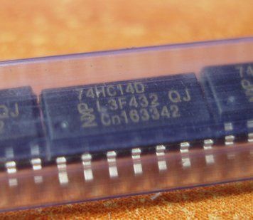 NXP 74HC14D мікросхема SOP14 логіка Hex Schmitt-Trigger Inverters SOP-14 тригер Шмітта 4009 фото