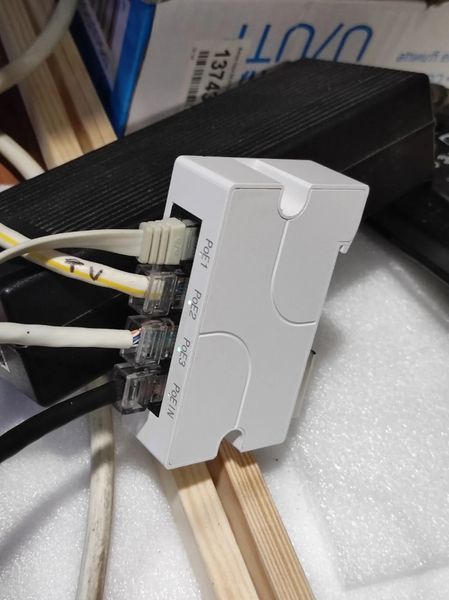 AT13F DIN PoE 4 port HUB 44...57 V (30W) 10/100 Мбіт/с IEEE 802.3 af/at хаб подовжувач спліттер репітер 10100 Mb (4 порт RJ45) пла 7478 фото