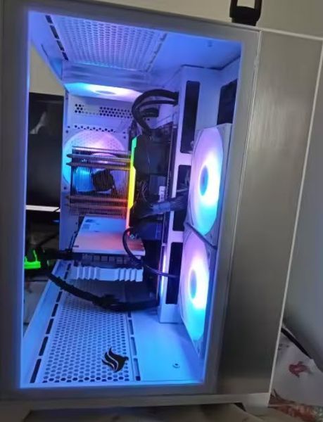 Хаб сплиттер для вентиляторов охлаждения 1-8 порт. (3-pin/4-pin) разветвитель с питанием Molex 4р для ПК и майнинга PWM Cooler Fan HUB Splitter CPU SYS 6134-3 фото