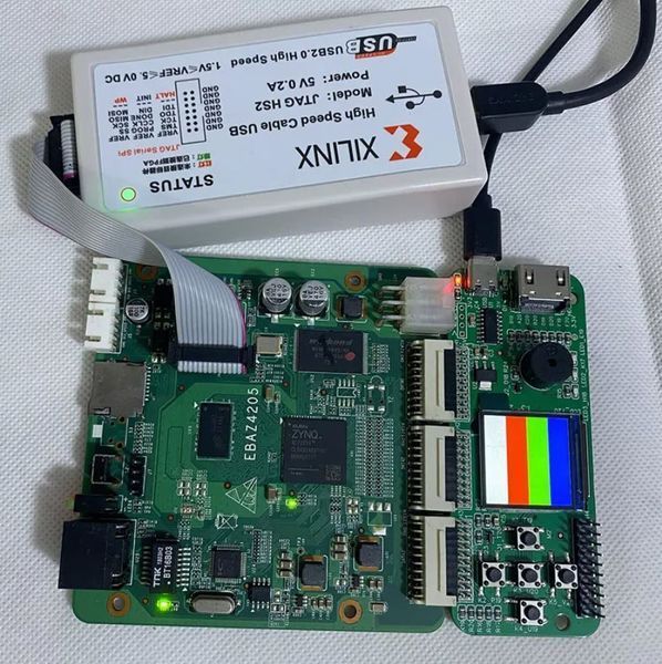 USB-програматор Xilinx DLC9LP використовується для внутрішньосхемного конфігурування програмованих логічних інт 5018 фото