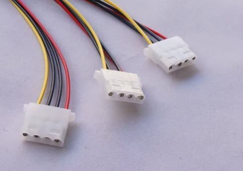 Переходник Molex 4pin 1х (папа) - Molex 3х (мама) -20 см- разветвитель питания кабель питания для HDD (Molex Male to 3x Female) для жестких дисков, кулеров, CD/DVD-приводов 1162-3 фото