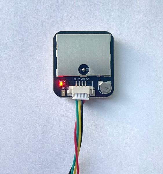 Bainianxing BU-1025TF (UBX-M10050-KB) GPS/ГЛОНАСС/Galileo/BeiDou Модуль с Флеш-Памятью и LED Индикатором Высокая Точность Для Arduino Дронов Трекеров Навигации Обеспечьте ваши проекты надежным и точным сигналом GPS, ГЛОНАСС, Galileo и BeiDou!&nbsp; Модуль Bain 8168 фото