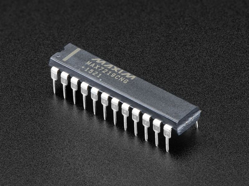 MAX7219 мікросхема MAXIM DIP-24 драйвер LED світлодіодних індикаторів матриця 5162 фото
