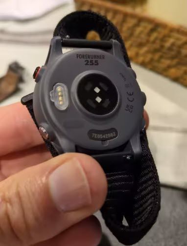 Заглушка для зарядного порта Garmin &mdash; защита от пыли, влаги и пота (TPU, цвет: прозрачный transparent clear) charging port Dustproof Plug Cover Protector 8362-2 фото