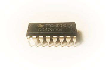 CD4051BE (CD4051) мультиплексор аналоговий 8-каналів (=КР1561КП2) DIP16 логіка Multiplexer Switch ICs 8-Channe 5146 фото