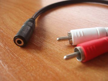 Кабель 3.5 jack мама - 2 RCA папа аудиоадаптер переходник штеккер 1711 фото