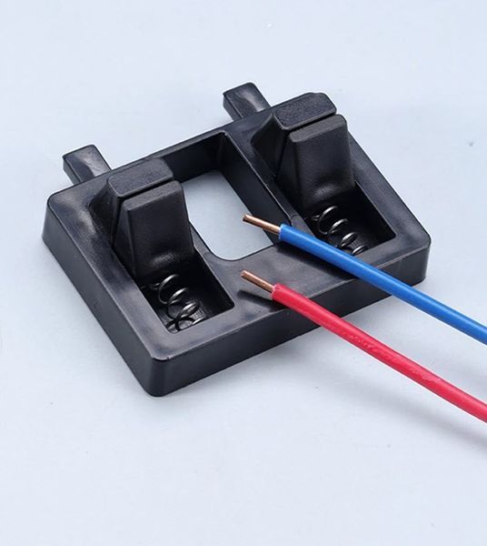 Тримач кабелів AWG36-AWG00 70*50 мм струбцина із широкими губками для паяння (колір: чорний) самопритискний пластик + пружні фіксатори кабелів/проводів паяльної станції термофена Welding Wire Fixture&nbsp; Універсальний помічник тримач кабелів для точного й бе 8184-2 фото