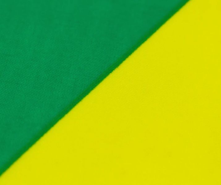 Прапор Ямайки Jamaica "Out of Many, One People" (150*90 см) 100% поліестер із подвійною прошивкою Високоякісний прапор держави Ямайка, розміром 90*150 см. Для приватних і музейних колекцій, експозицій, науково-дослідної та викладачської діяльності. Вигото 8152 фото