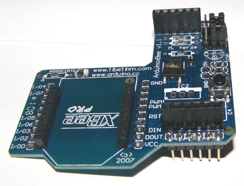 Плата Arduino XBee Shield для подключения радиомодуля XBee Сам радиомодуль Xbee продается отдельно Shield XBe 2417 фото