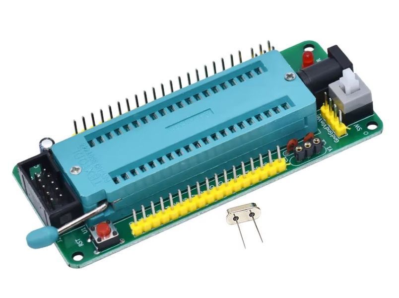 51 8051 AVR Board MCU (40 pin)&nbsp;минимальная системная плата &mdash; универсальная отладочная плата для микроконтроллеров AT89S52 STC11/10X 7808-2 фото