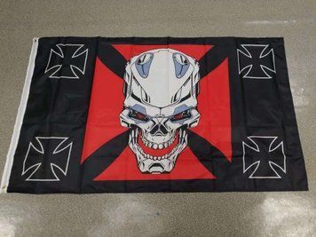 Флаг черный пиратский "Веселый терминатор Роджер" Machine Skull bone Jolly roger pirate flag (150х90 см) 5858 фото