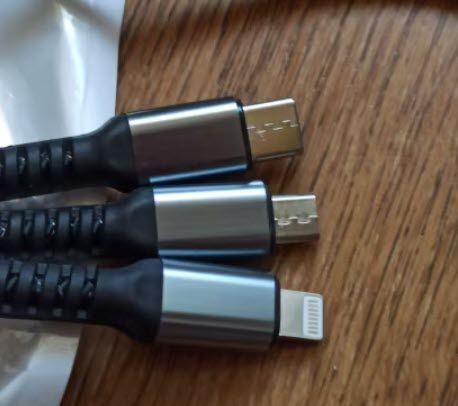 Универсальный кабель 3-в-1 для быстрой зарядки 100W 6A (1.2 м) USB на Type-C, Micro-USB, Lightning для iPhone, Samsung, Xiaomi Fast Charger Cable Car&nbsp; 8255 фото